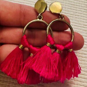 Unsigned Bauble Bar Gold Tone and Fuschia Tassel Hoop Earrings